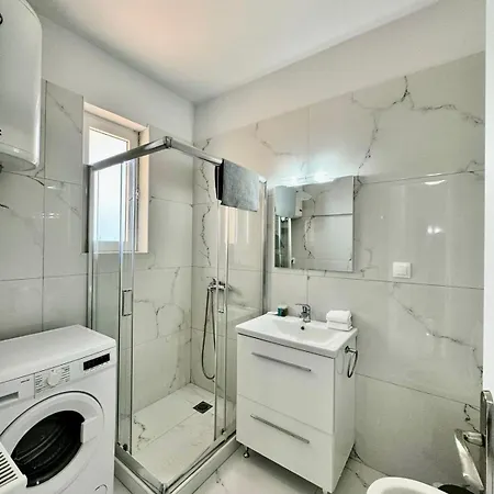 Blue Note & Club Aparthotel 4*
